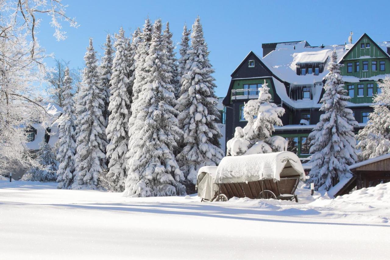 Berg & Spa Hotel Gabelbach イルメナウ エクステリア 写真