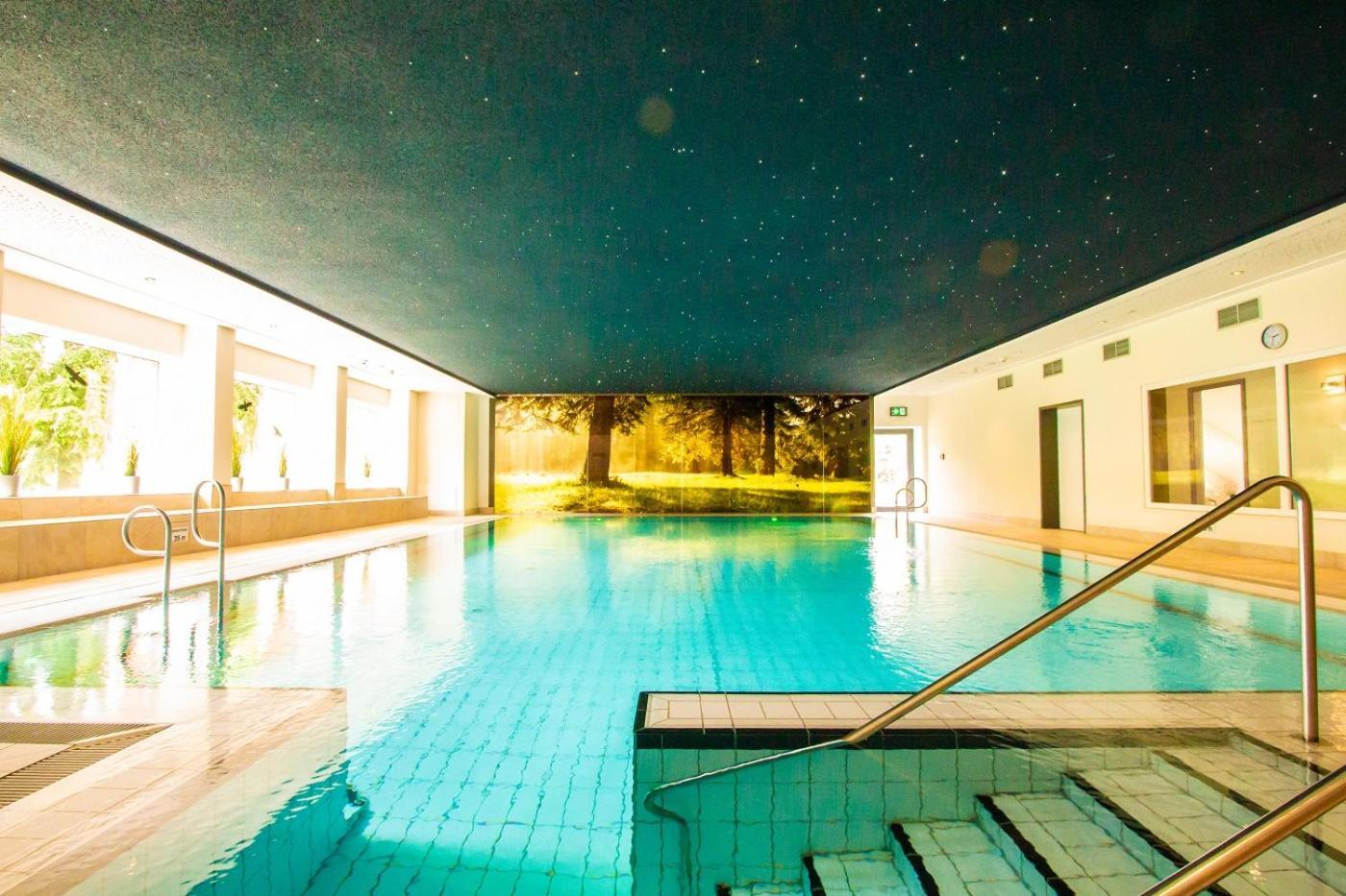 Berg & Spa Hotel Gabelbach イルメナウ エクステリア 写真