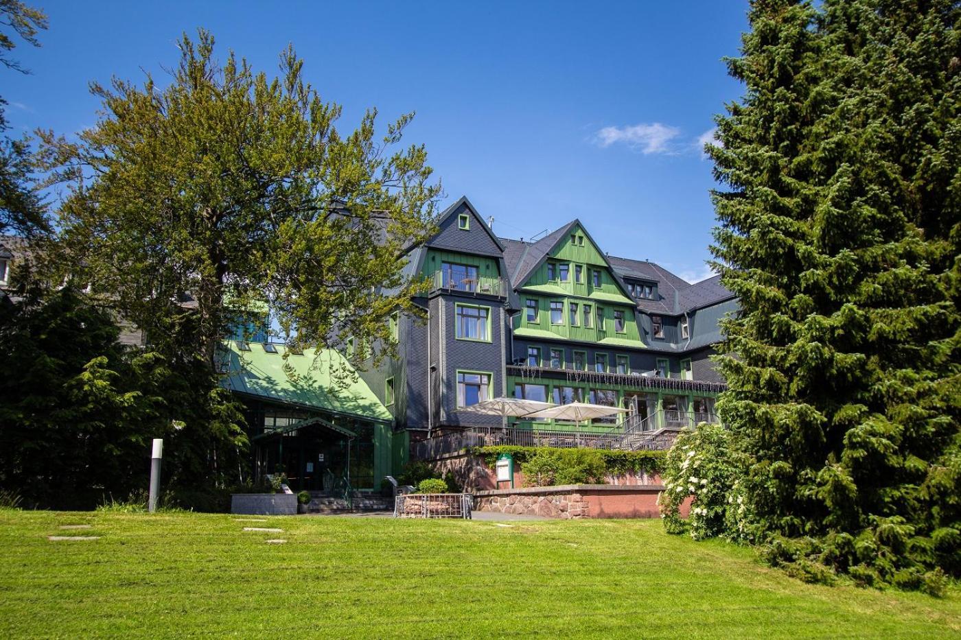 Berg & Spa Hotel Gabelbach イルメナウ エクステリア 写真
